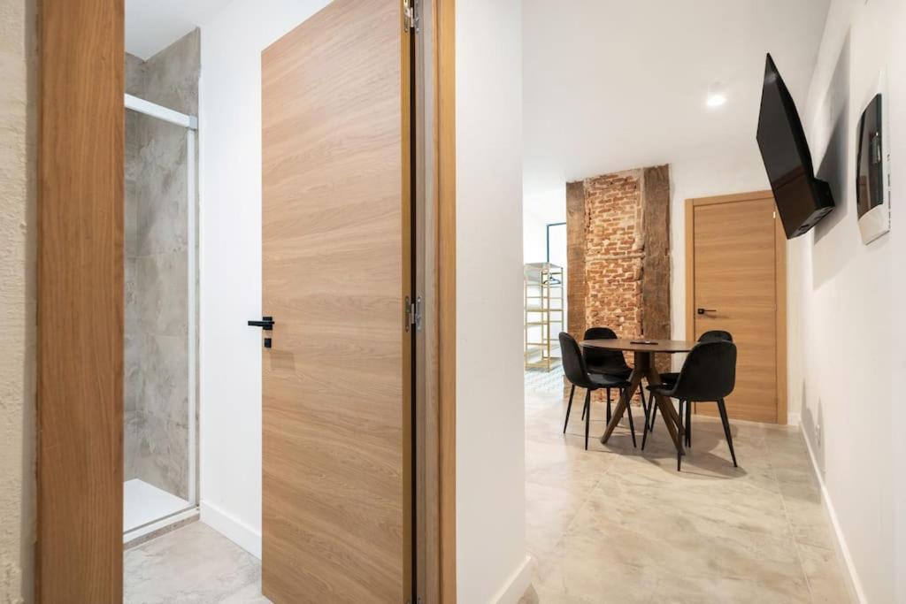 Nice Flat In Lavapies At Street Level S23A Madryt Zewnętrze zdjęcie